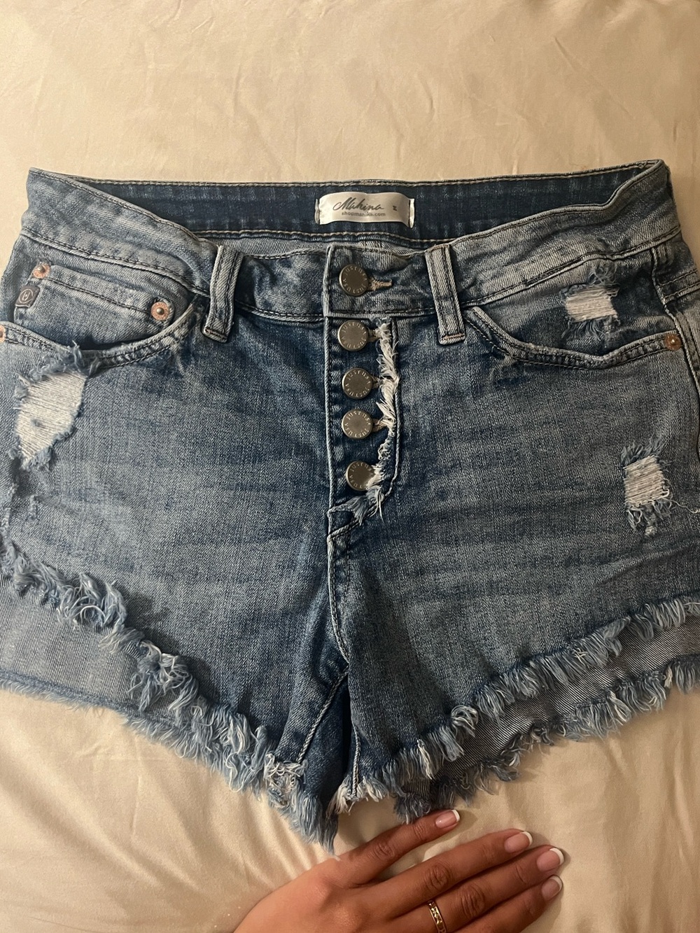 MAHINA JEAN SHORTS